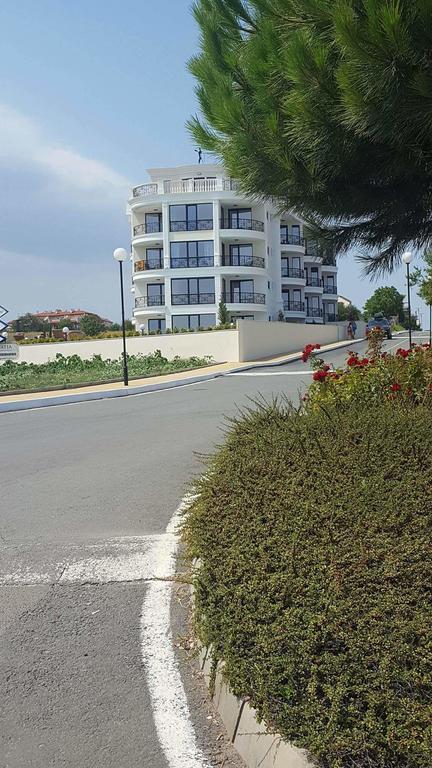 Morning Star Deluxe Apartment Chernomorets Exterior photo
