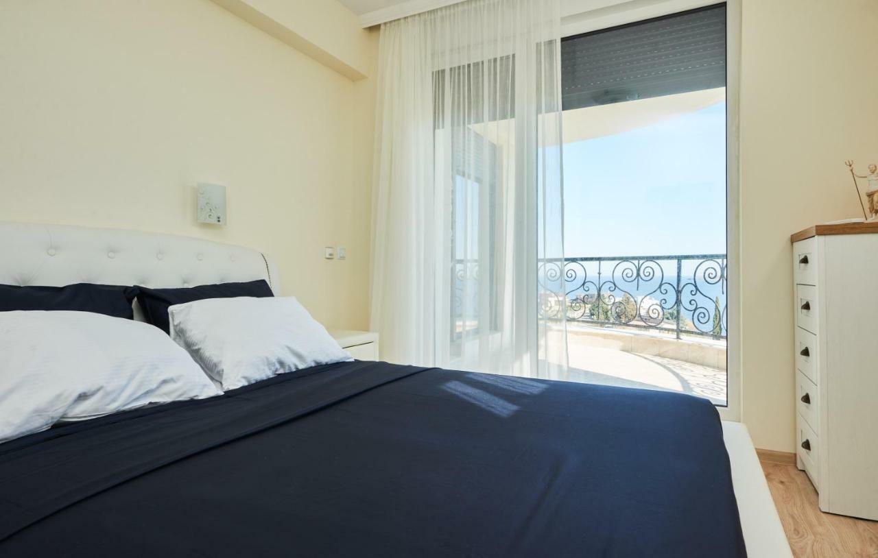 Morning Star Deluxe Apartment Chernomorets Exterior photo